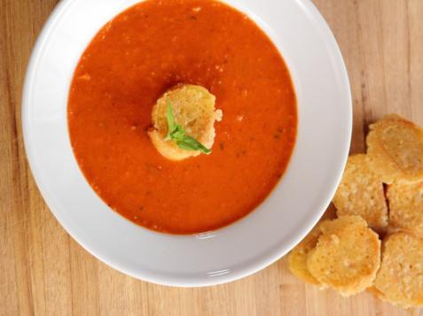 Tomato Soup With Parmesan Croutons