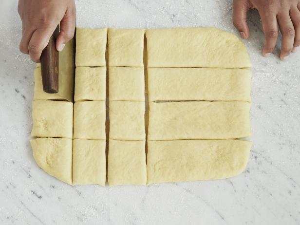 How to Shape Sea Salt Dinner Rolls