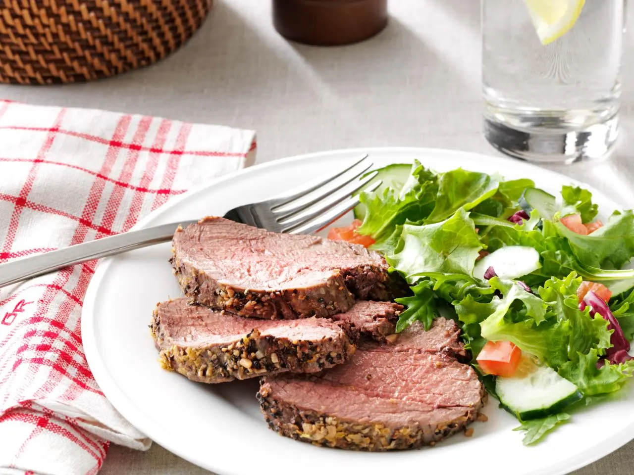 Peppered Beef Tenderloin Recipe | Food Network