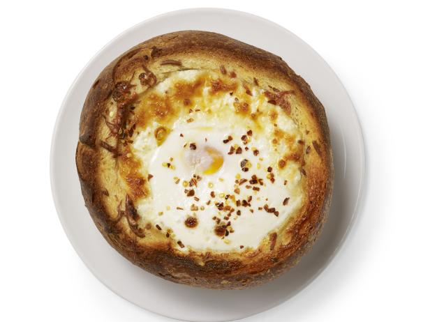 Bread-Bowl Mozzarella Dip