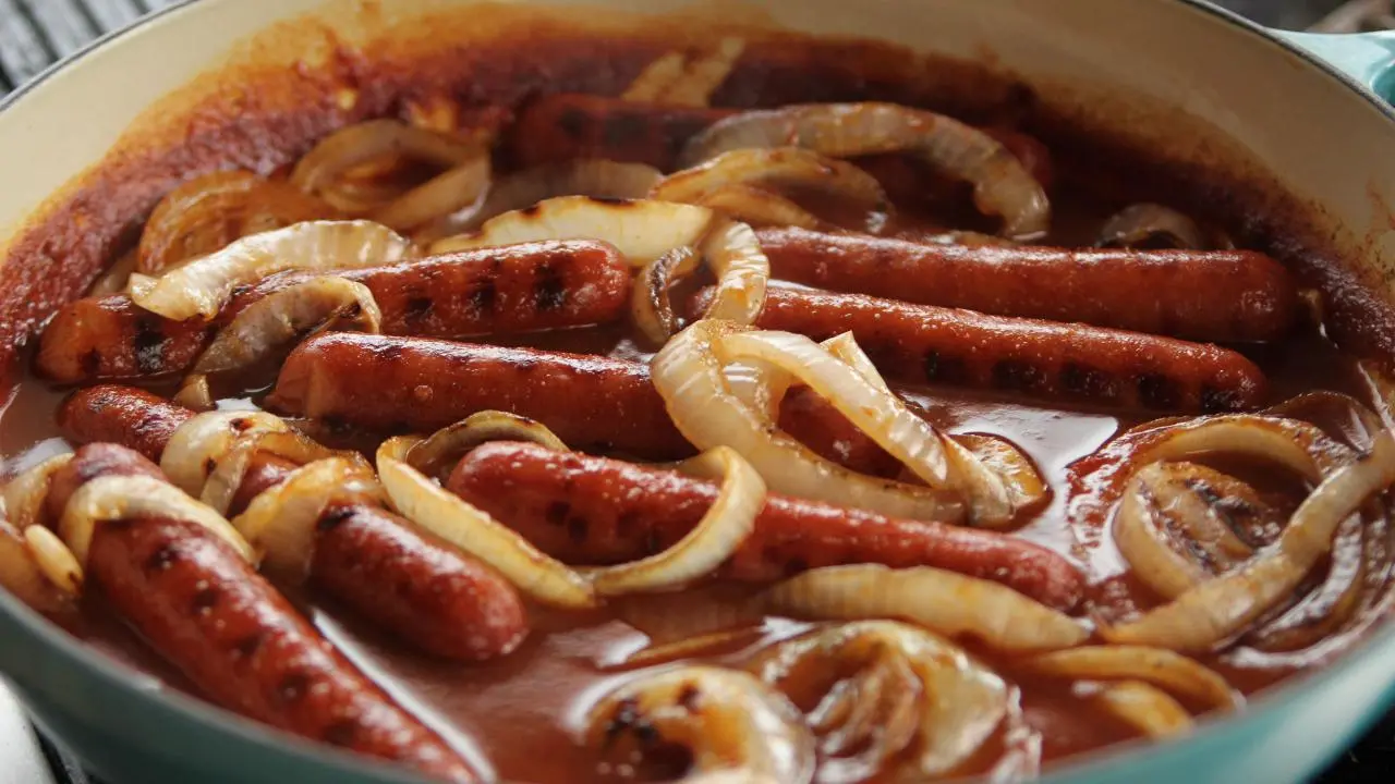 Ree's Spicy Sausage Dogs