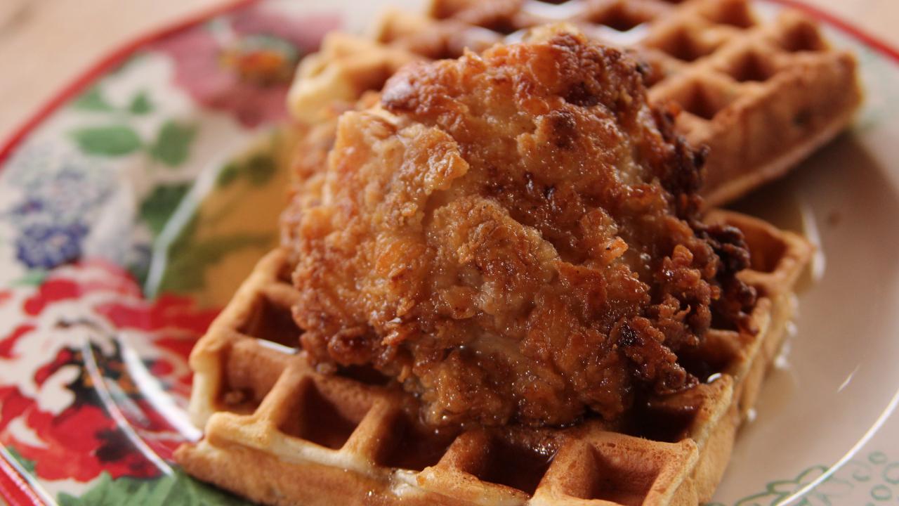 Ree's Chicken and Waffles