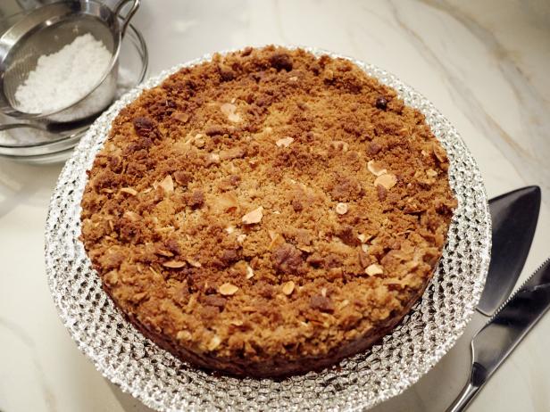 Chocolate-Almond Cheesecake