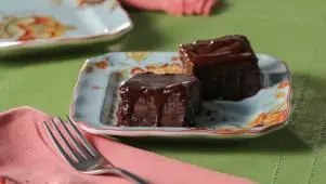 Classic Gooey Brownies
