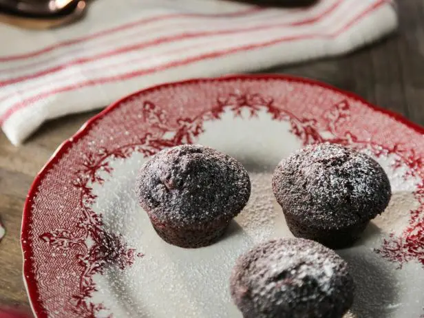 Chocolate Scuffins Recipe | Valerie Bertinelli | Food Network