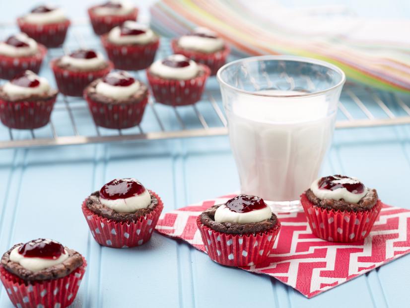 Food Network Kitchen’s Raspberry and Cream Cheese Brownie Bites from Kids Can Make for KIDS CAN BAKE/KIDS CAN MAKE/EASTER, as seen on Food Network