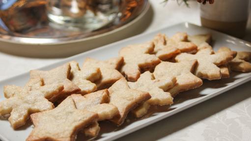 Snowflake shortbread