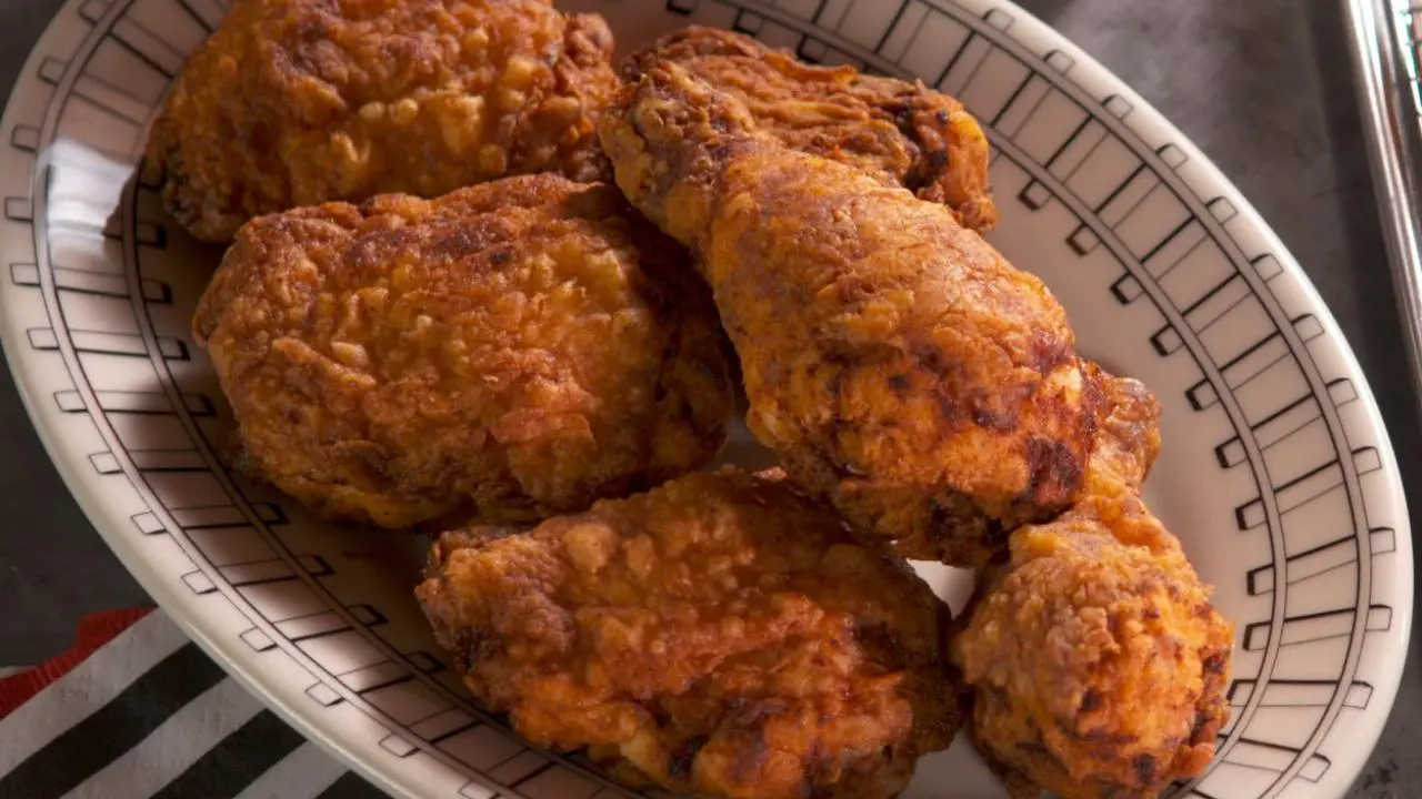 Honey Fried Chicken Recipe | Nancy Fuller | Food Network