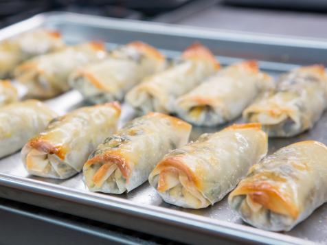 Southwestern Egg Rolls with Salsa Dipping Sauce