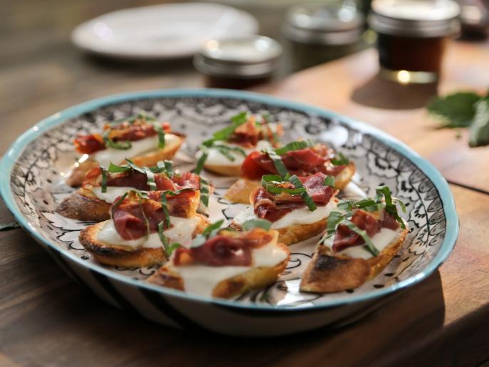 Prosciutto Bruschetta Recipe Valerie Bertinelli Food Network