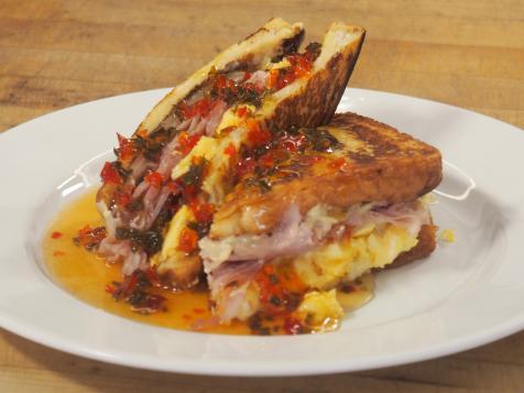 Madam Cristo with Pepper Jelly
