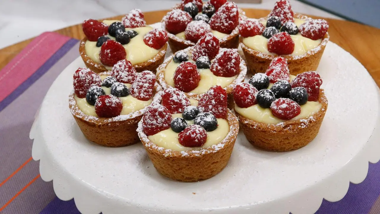 Sunny's Vanilla Pudding Pies
