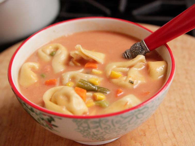 Veggie Tortellini Soup Recipe Ree Drummond Food Network
