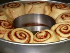 <p>The Cookie Jar started with just sweets back in 1986. Today their bag full of tricks has way more than gingersnaps, snickerdoodles and snowballs (oh, my!). Tender Prime Rib Au Jus had Guy melting in his chair - the perfect spot to settle in with one of their glazed holiday Cinnamon Roll Wreaths.</p>