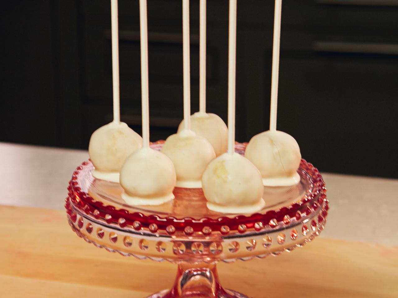 Fruitcake Pops Recipe