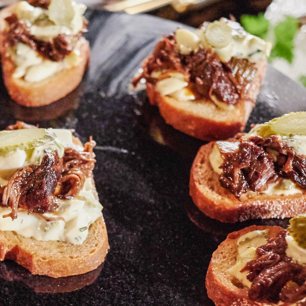 Braised Short Rib Crostini with Remoulade Recipe | Giada De Laurentiis |  Food Network