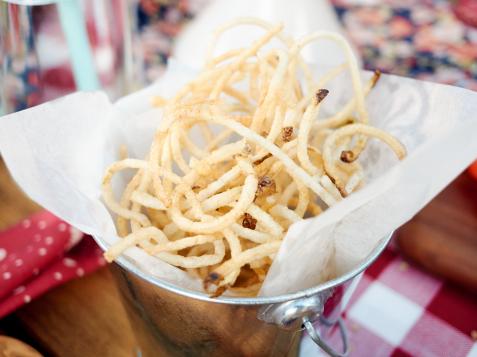 Crispy Potato Nests with Cherry Ketchup