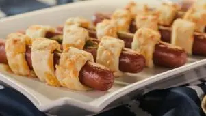 Jalapeno-Stuffed Curly Dogs