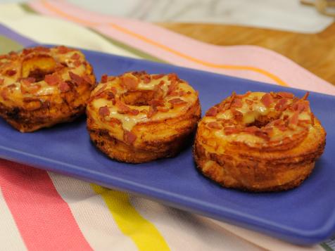 Grilled Cheese Croissant Donut (Cheesy Bacon Croissonut)