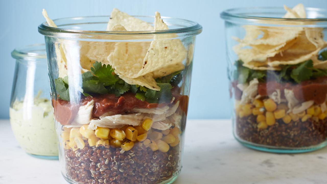 https://food.fnr.sndimg.com/content/dam/images/food/fullset/2015/3/24/0/FNK_Jars-chicken-avocado-cream-and-quinoa-salad-in-a-jar-recipe_s4x3.jpg.rend.hgtvcom.1280.720.suffix/1427299807956.jpeg