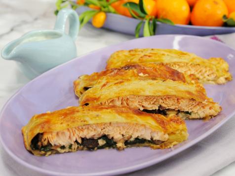 Puff Pastry-Wrapped Salmon