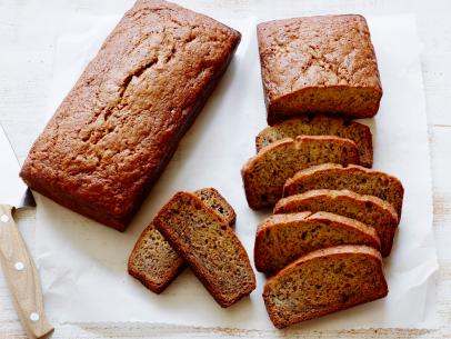 BANANA BREAD, Food Network Kitchen, Food Network, Flour, Baking Soda, Baking
Powder, Eggs, Sugar, Bananas, Vanilla, Vegetable Oil, Cinnamon