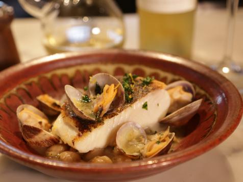 Halibut a la Vasco con Albuias en Salsa Verde (Basque-Style Halibut with White Beans and Herb Sauce)