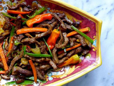 Spicy Sichuan Beef with Mixed Vegetables
