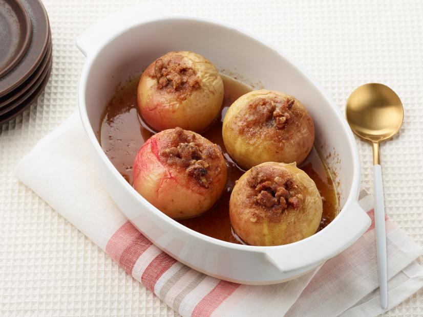 Trisha Yearwood's Baked Apples for the Feel-Good Food episode of Trisha's Southern Kitchen, as seen on Food Network.