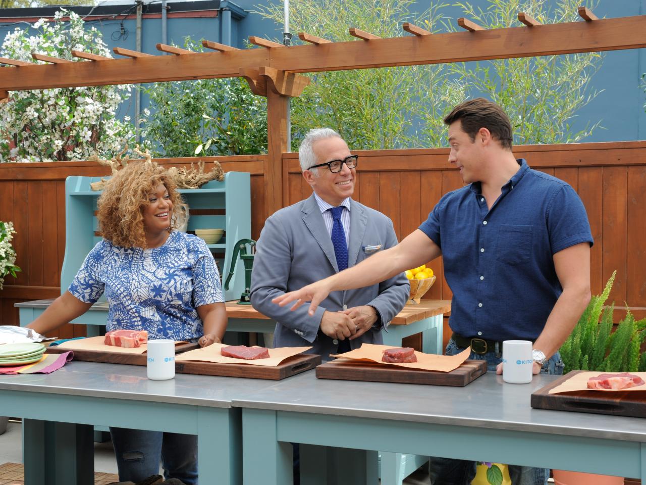 https://food.fnr.sndimg.com/content/dam/images/food/fullset/2015/5/13/0/KC0602ZH_Sunny-Anderson-Geoffrey-Zakarian-Jeff-Mauro_s4x3.jpg.rend.hgtvcom.1280.960.suffix/1431541391808.jpeg