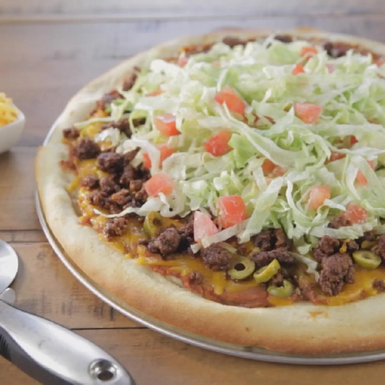 Garth's Taco Pizza Recipe | Trisha Yearwood | Food Network