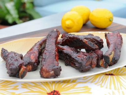Takeout Style Chinese Spare Ribs Recipe Jeff Mauro Food Network