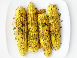 Grilled Corn with Steakhouse Butter