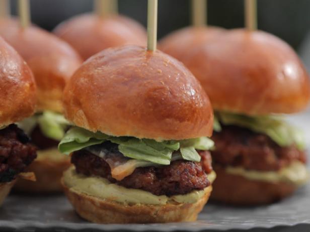Chorizo Sliders with Spicy Avocado Spread