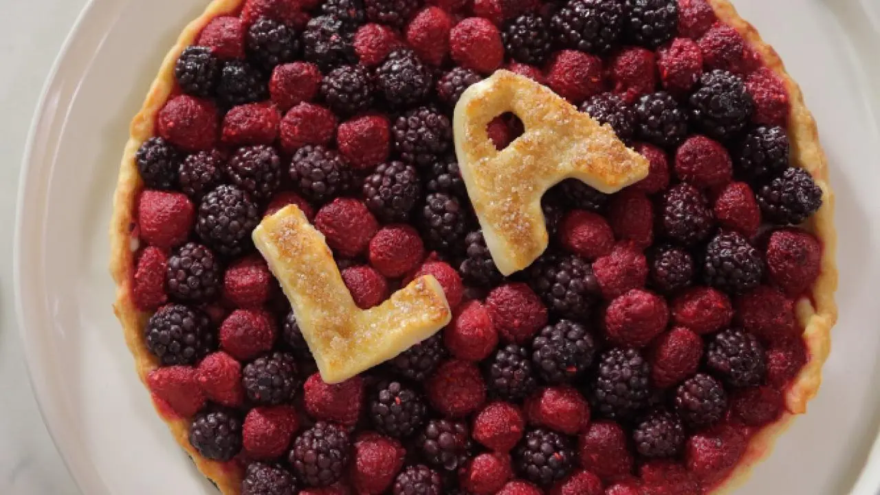 Daphne's Very Berry LA Tart