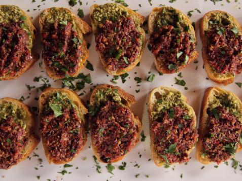 Tapenade Crostini