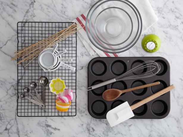 Buying Guide To Baking Tools & Equipment