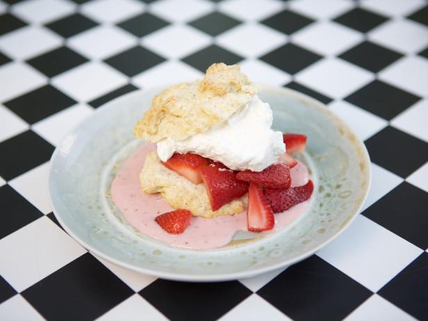 Melted Ice Cream Strawberry Shortcake