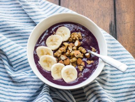 Berry-licious Smoothie Bowl Recipe | Min Kwon, M.S., R.D. | Food Network