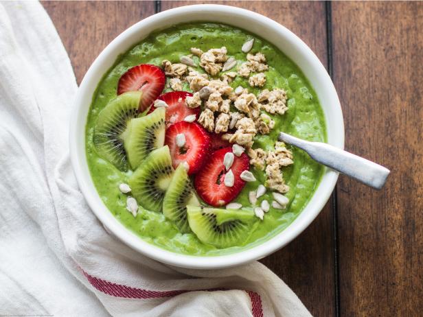 Green Smoothie Bowl Recipe | Min Kwon, M.S., R.D. | Food Network