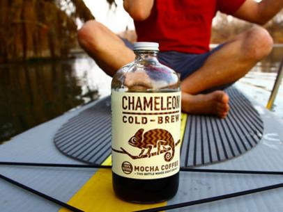 https://food.fnr.sndimg.com/content/dam/images/food/fullset/2015/7/22/0/HE_chameleon-cold-brew-2.jpg.rend.hgtvcom.406.305.suffix/1437600329341.jpeg