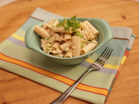 Buffalo Chicken Pasta Salad