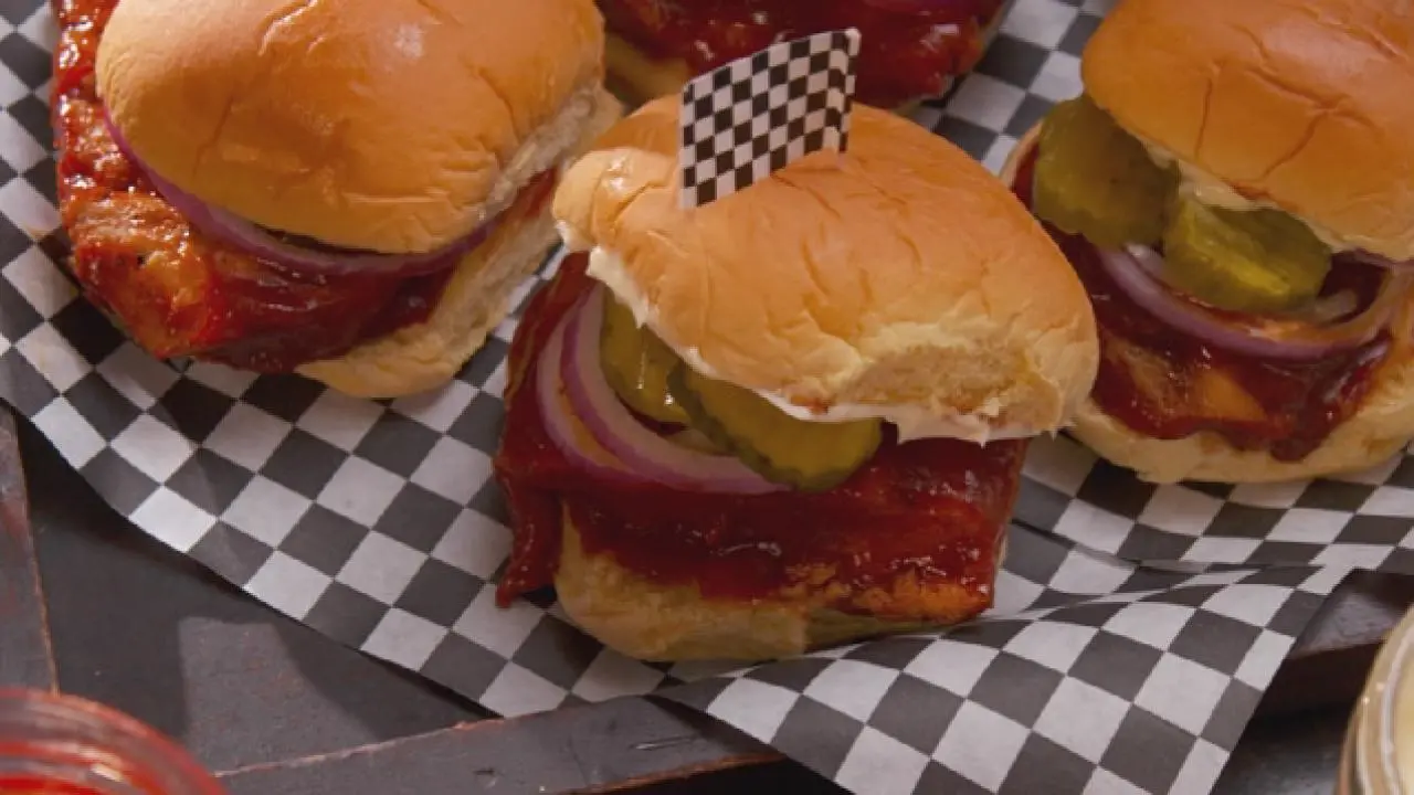 Nancy's BBQ Chicken Sandwiches