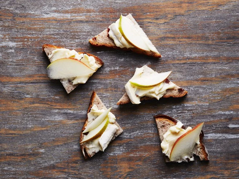 FNK Flat Content;3-Ingredient Thanksgiving Appetizers;Fruit Canape