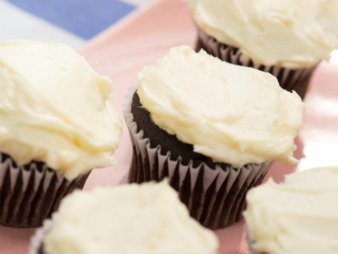 Fast Vanilla Buttercream Frosting