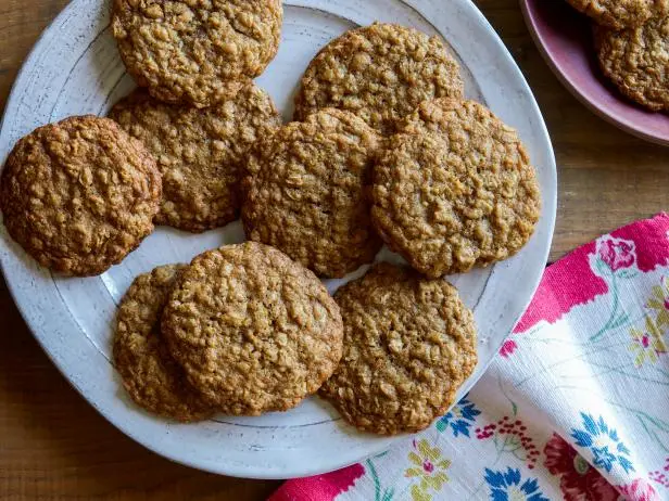 Brown Sugar Oatmeal Cookie Recipe - Food Network