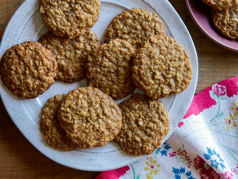 Food Network Mummy Cookies Brown Sugar Oatmeal Cookie Recipe Food Network Recipe 