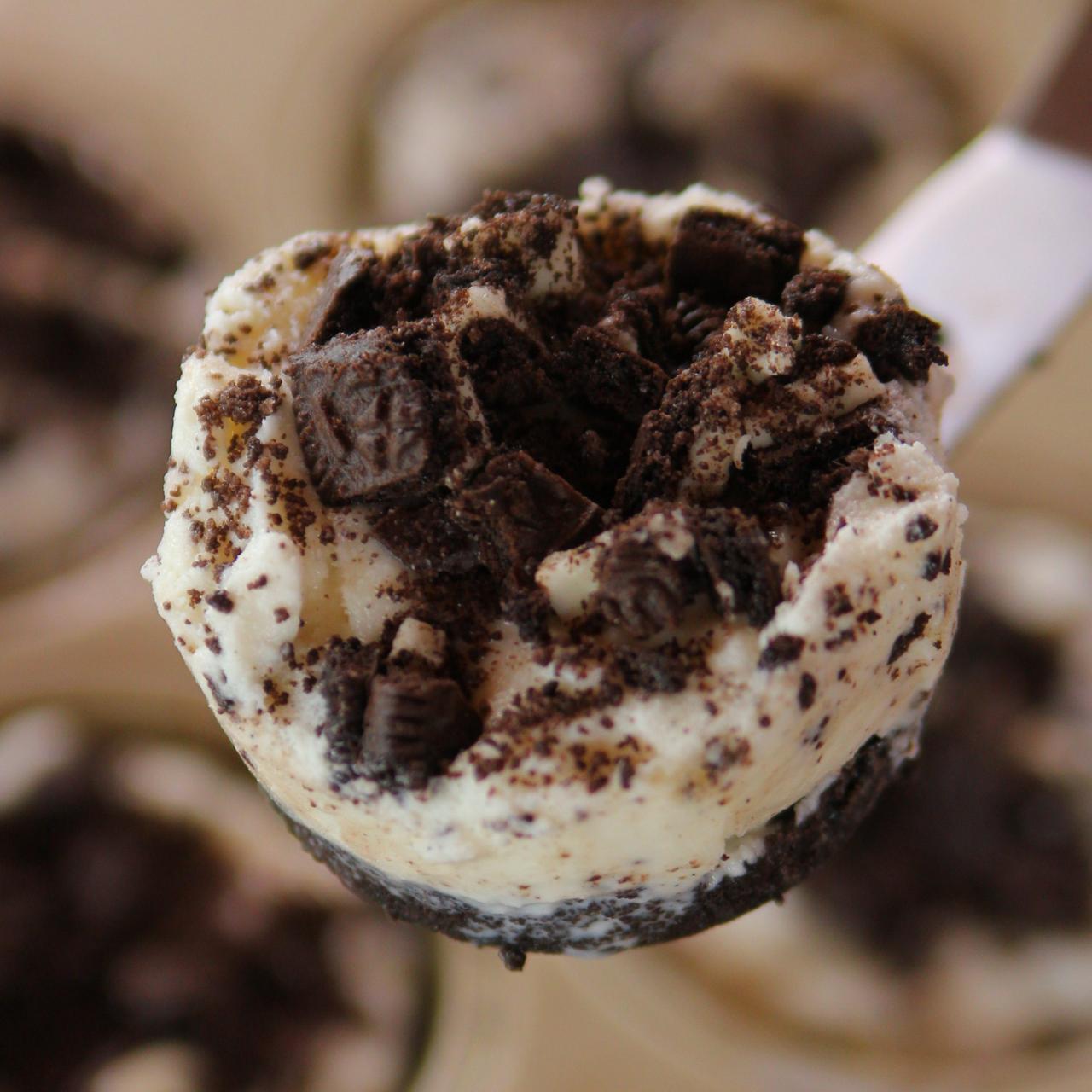 Cookies and Cream Dessert Cups - Cake Me Home Tonight