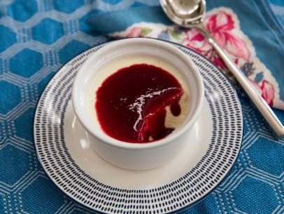 Panna Cotta with Berry Sauce