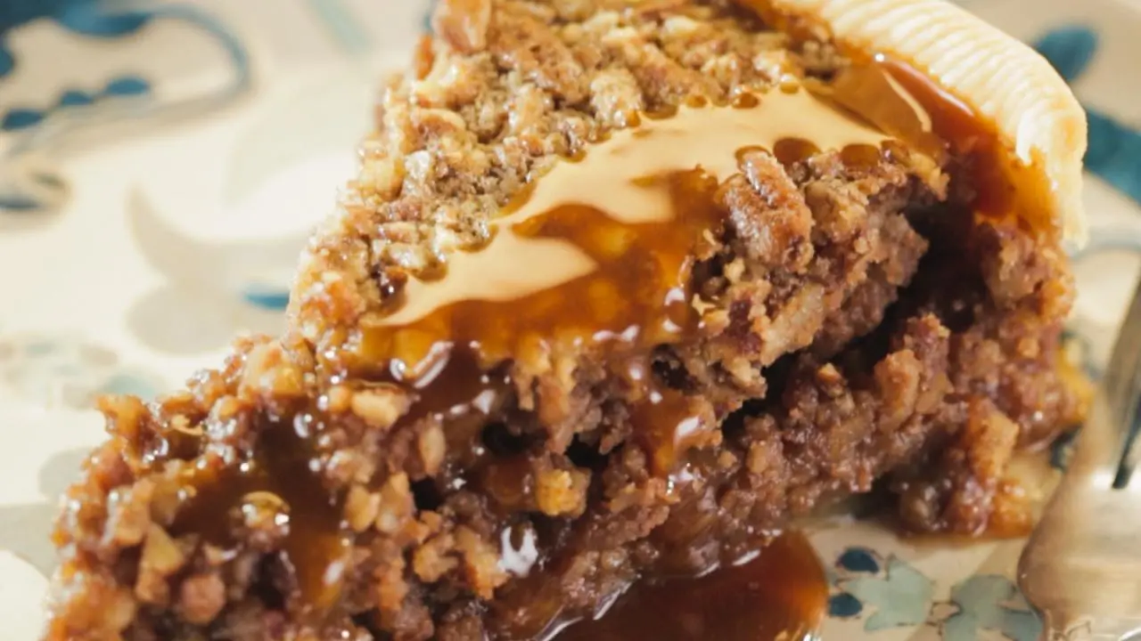 Trisha's Deep-Dish Pecan Pie